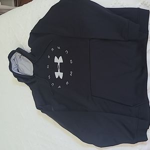 Under Armour black hoodie-size XL